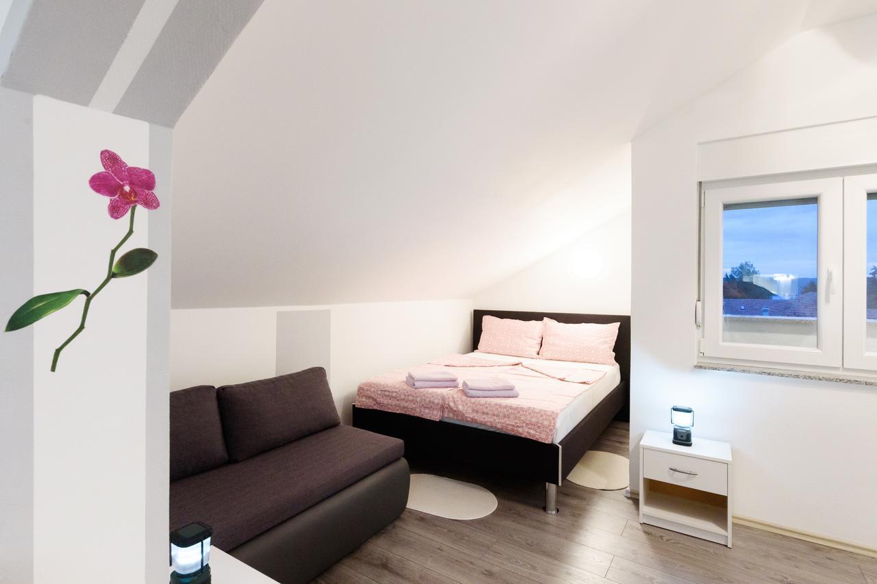 Apartmani Orhideja غورني كارين المظهر الخارجي الصورة
